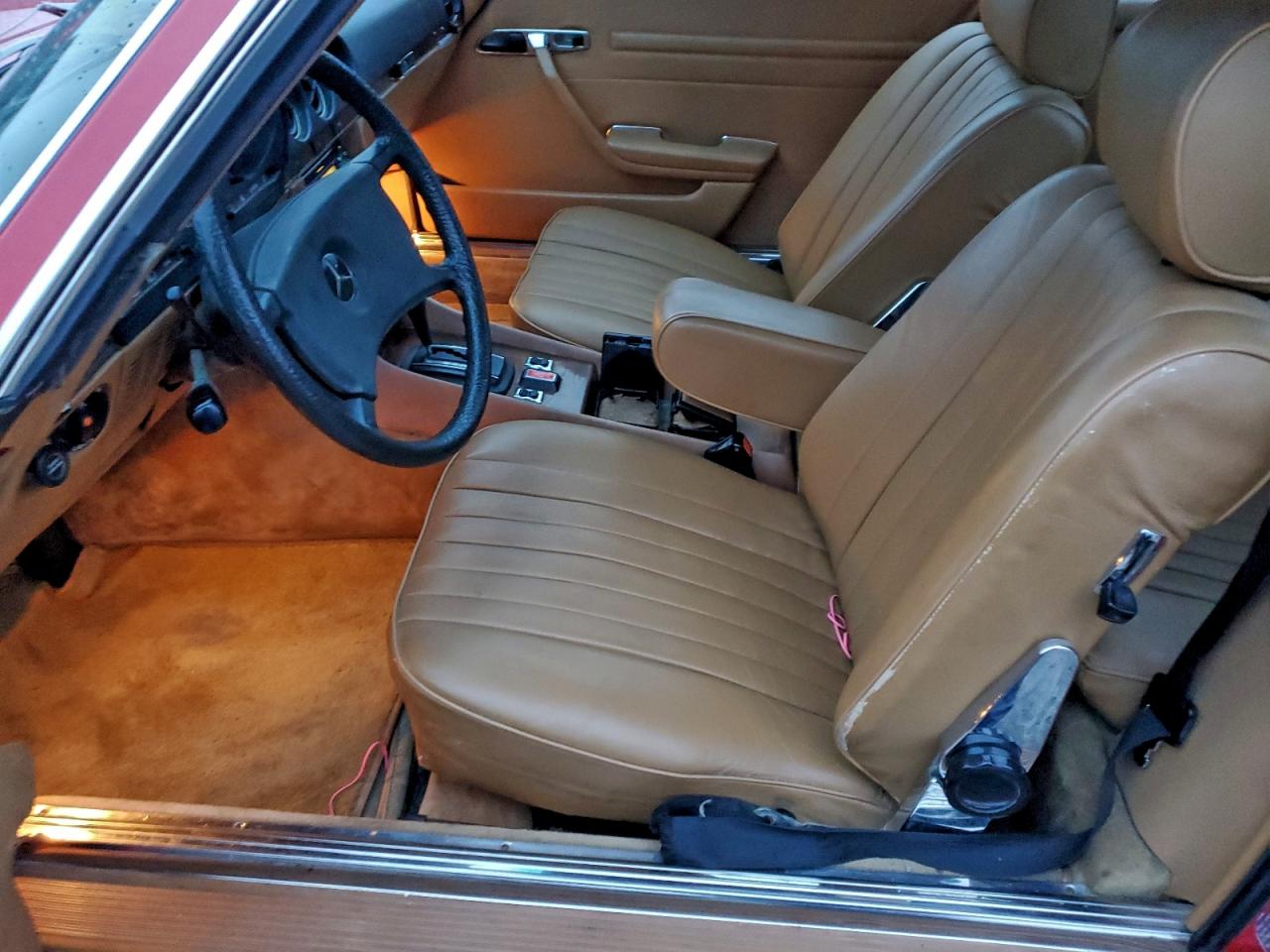 1980 Mercedes Benz 450 Red vin: 10704412058935