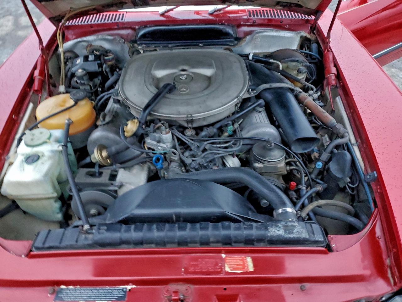 1980 Mercedes Benz 450 Red vin: 10704412058935