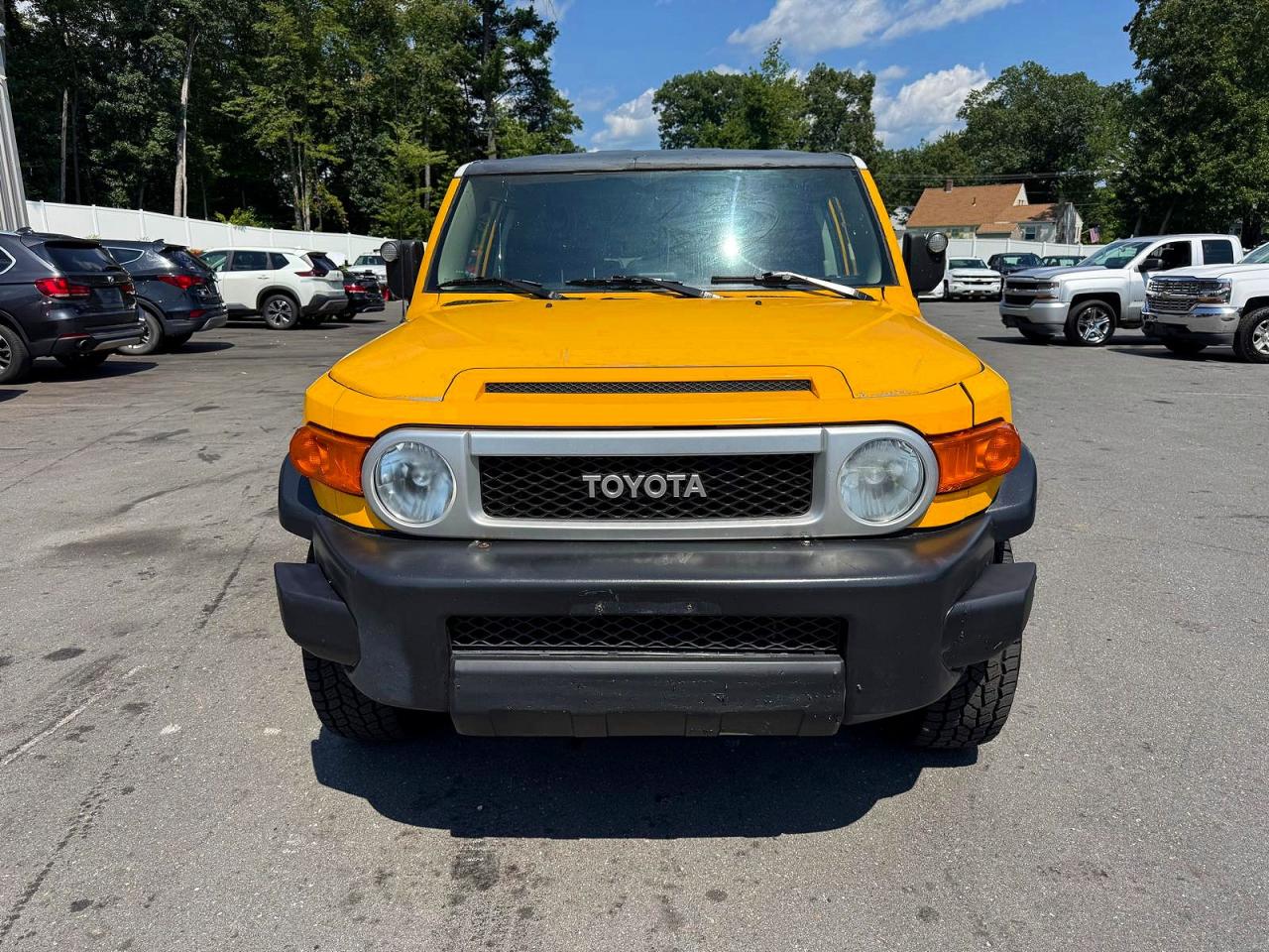 2008 Toyota Fj Cruiser Base Yellow vin: JTEBU11F08K007516