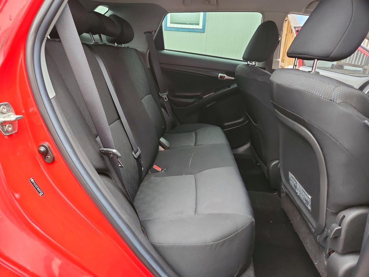 2010 Toyota Corolla Matrix S Red vin: 2T1LE4EE1AC017326