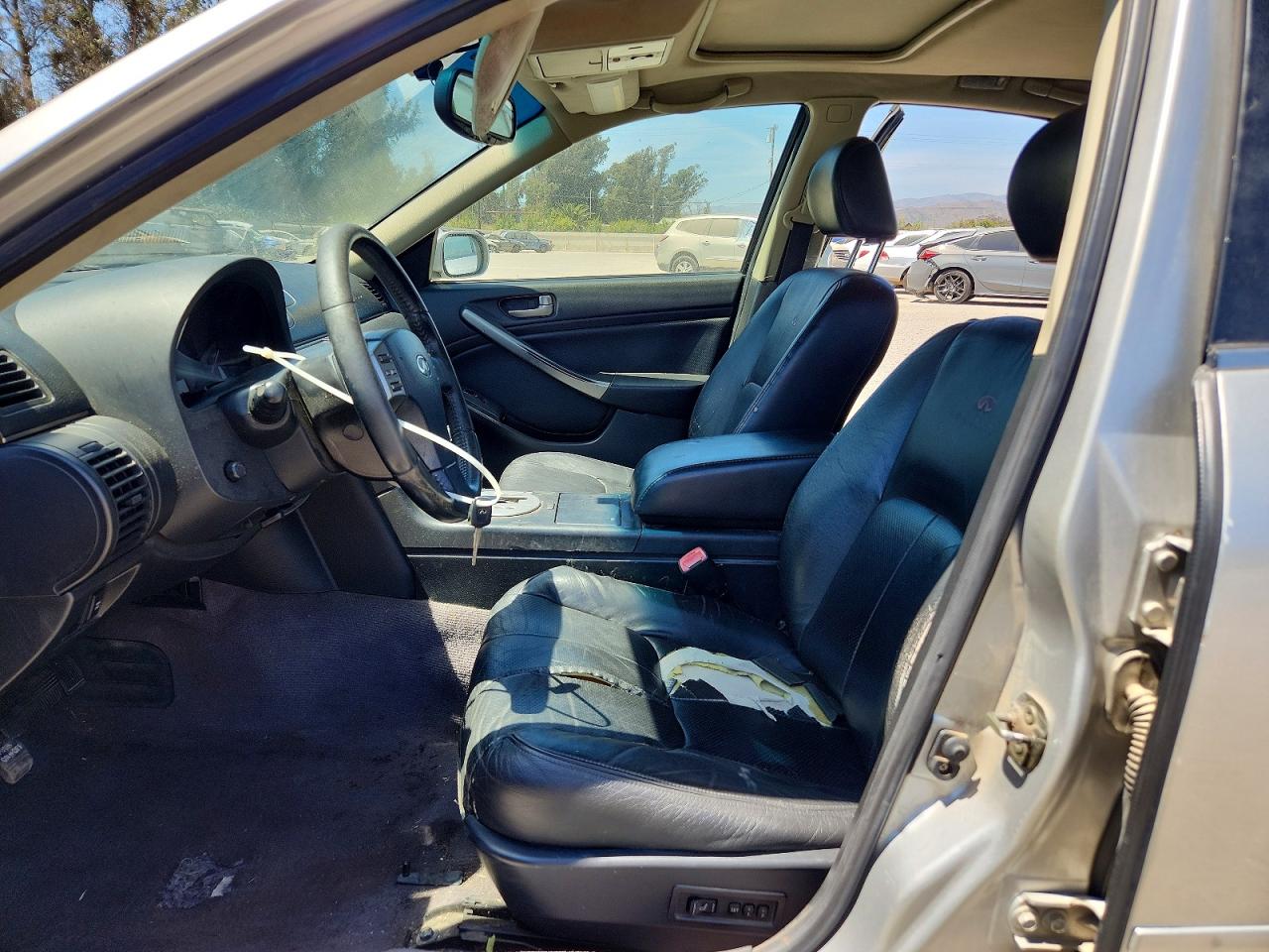 2003 Infiniti G35 Base Серебряный vin: JNKCV51E43M325591