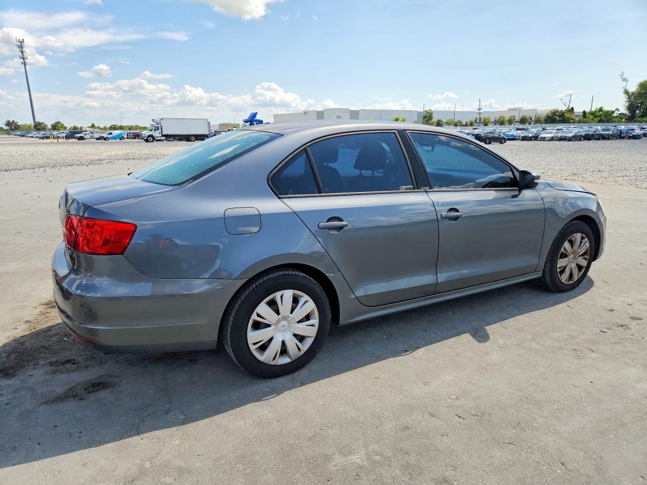 2011 Volkswagen Jetta Se Серый vin: 3VWDX7AJ9BM377291