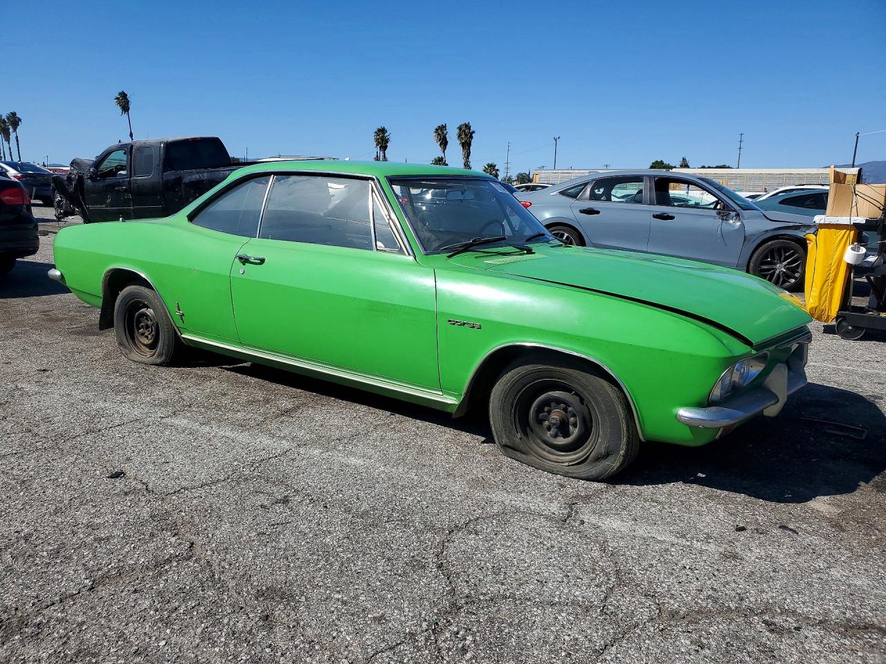1965 Chevrolet Corvair Sport Coupe Green vin: 107375W139930