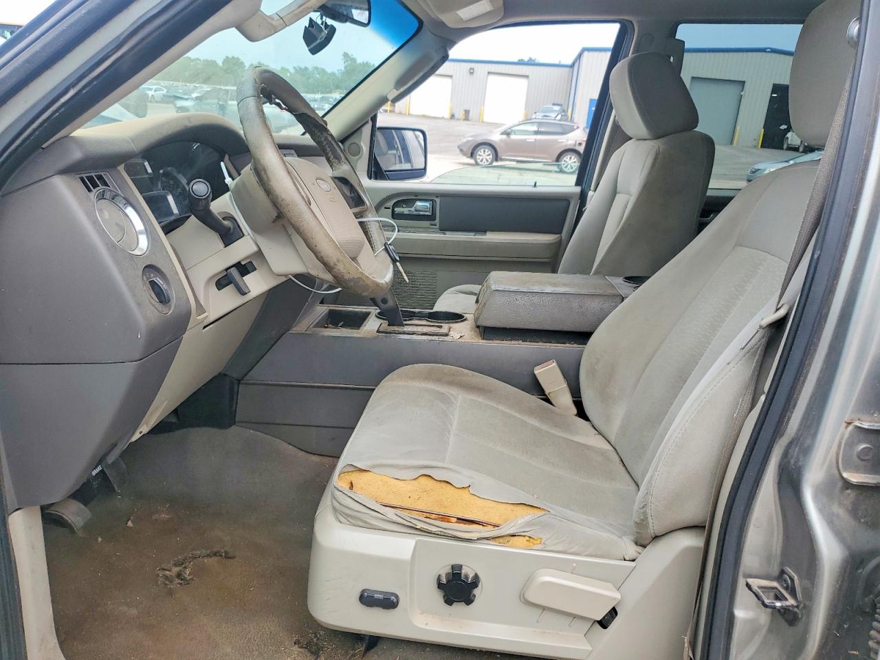 2008 Ford Expedition Xlt Silver vin: 1FMFU16588LA03211