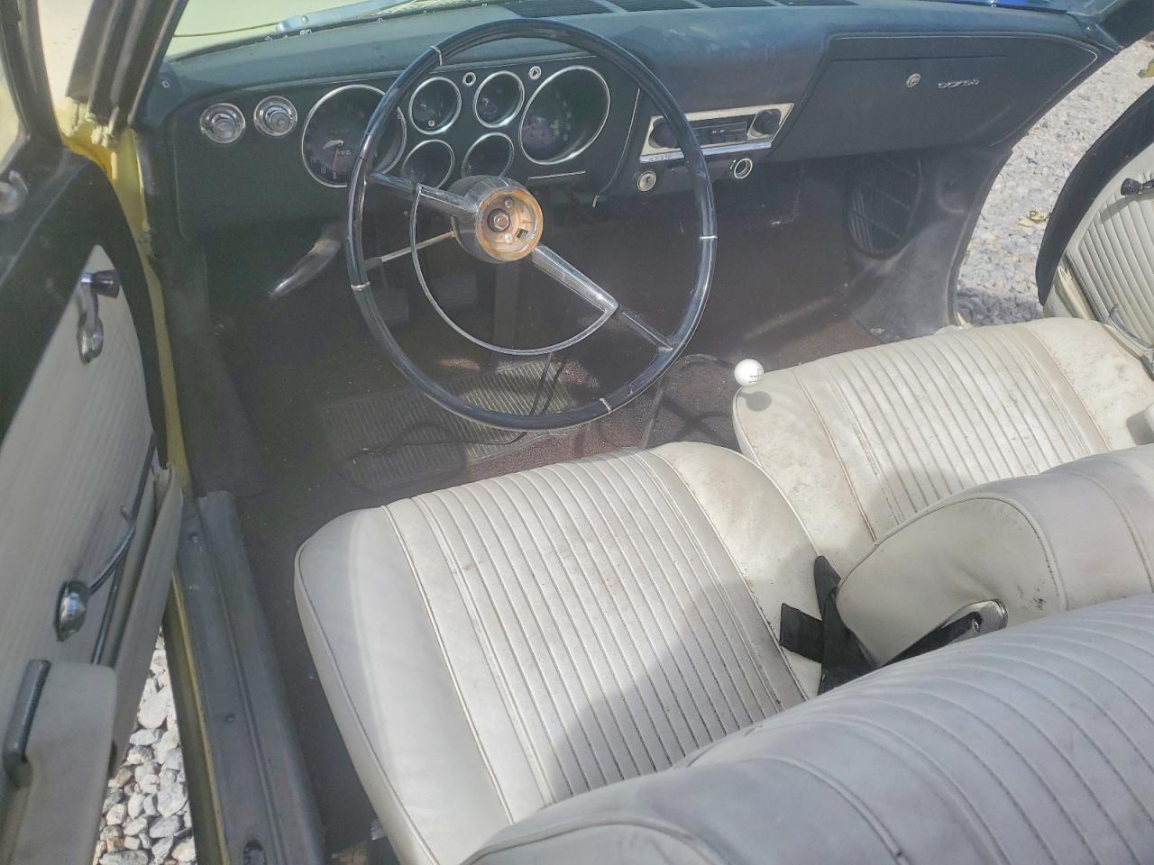 1965 Chevrolet Corvaire Yellow vin: 107675W233449