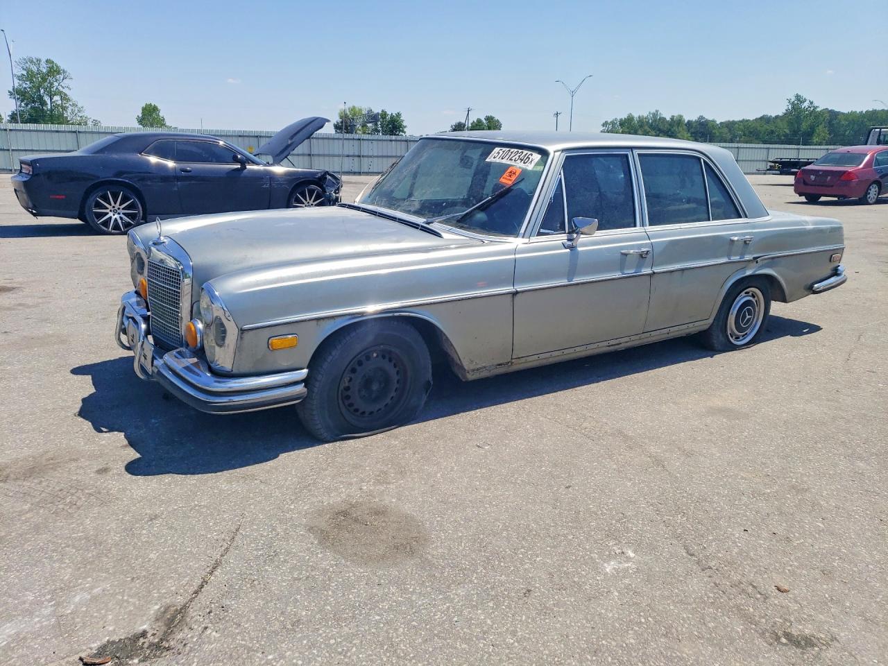 1972 Mercedes-benz 280 Se Silver vin: 10801812091563
