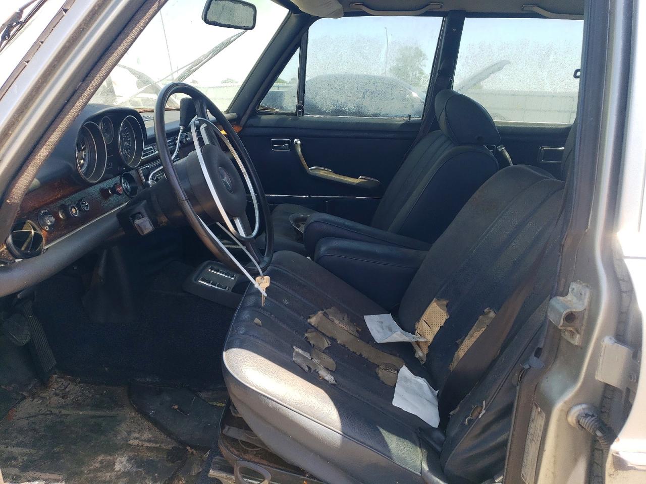1972 Mercedes-benz 280 Se Silver vin: 10801812091563