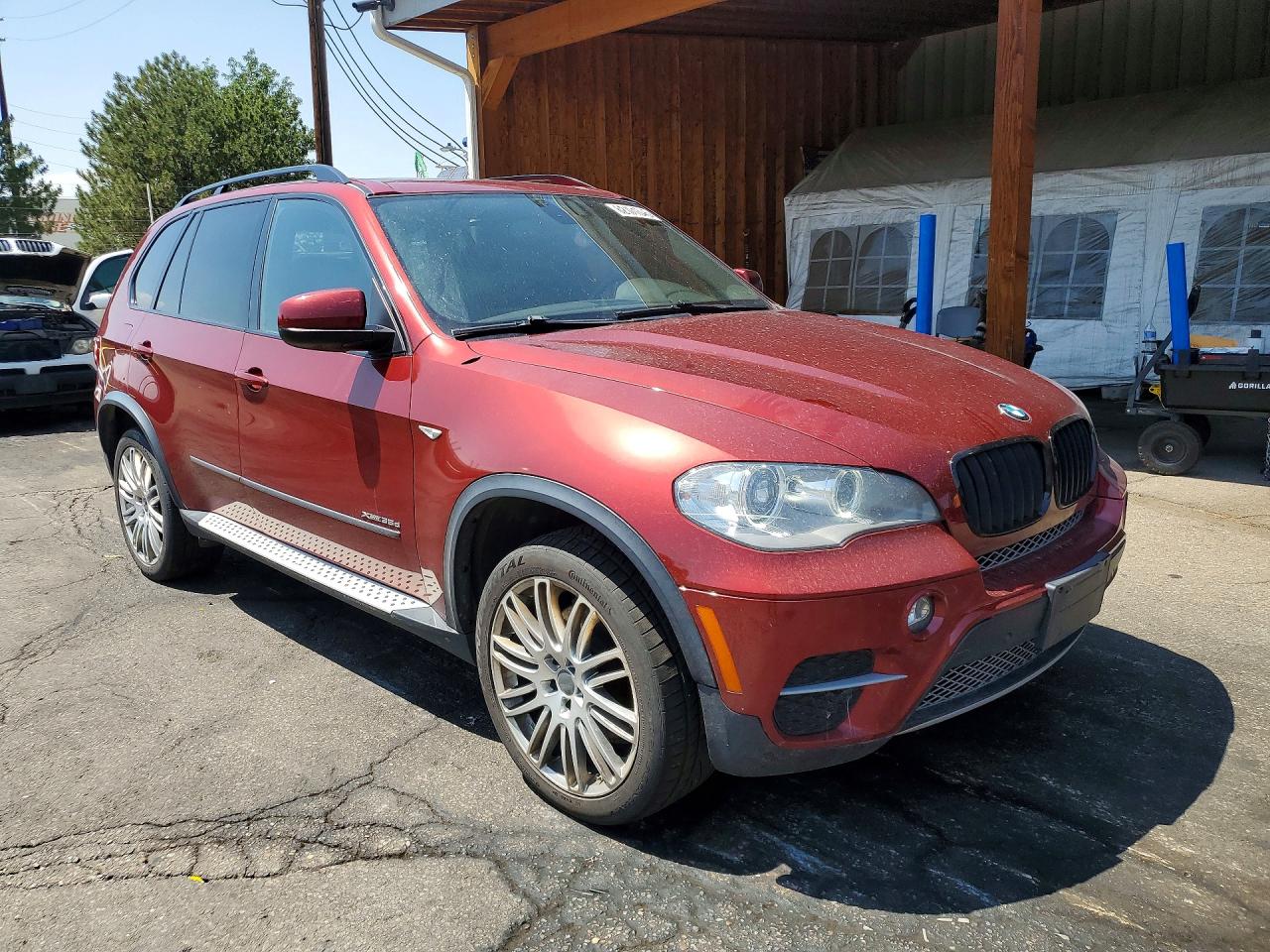 2013 Bmw X5 Xdrive35d Burgundy vin: 5UXZW0C52D0B95569