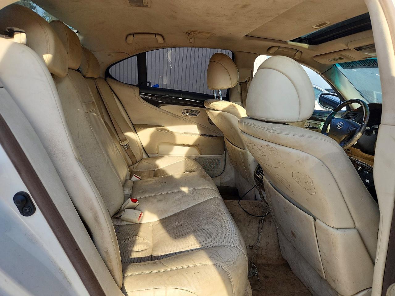 2007 Lexus Ls 460 White vin: JTHBL46F375018376