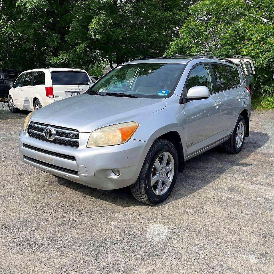 2008 Toyota Rav4 Limited Silver vin: JTMBK31VX86034051
