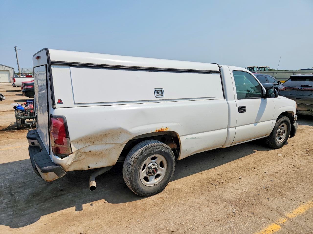 2004 Gmc New Sierra C1500 White vin: 1GTEC14X14Z306362