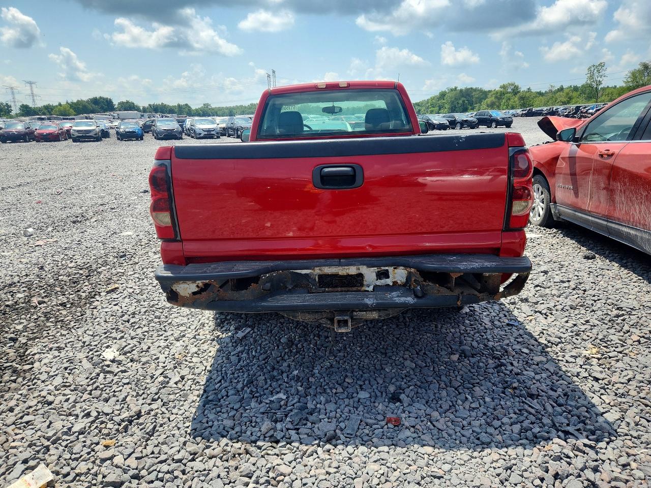 2005 Chevrolet Silverado C1500 Red vin: 1GCEC14X05Z330198
