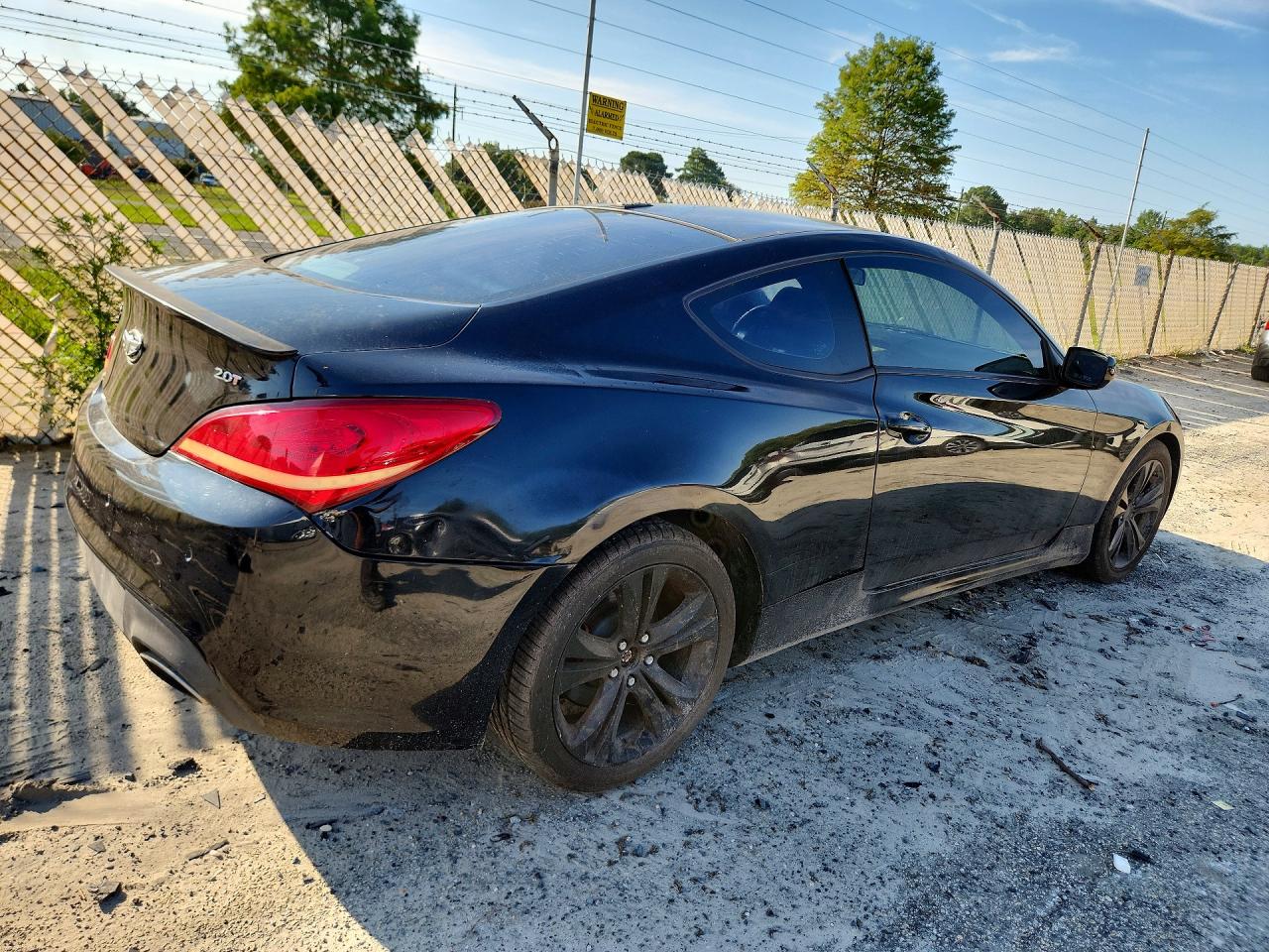2011 Hyundai Genesis Coupe 2.0t Black vin: KMHHT6KD7BU064637
