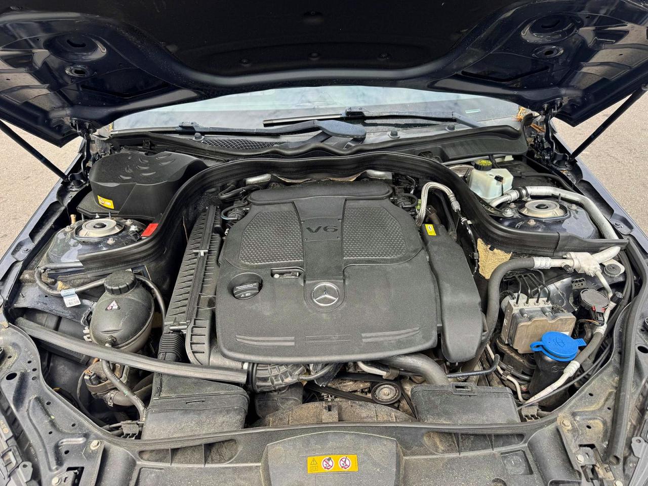2016 Mercedes-benz E 350 4matic Черный vin: WDDHF8JB5GB185229