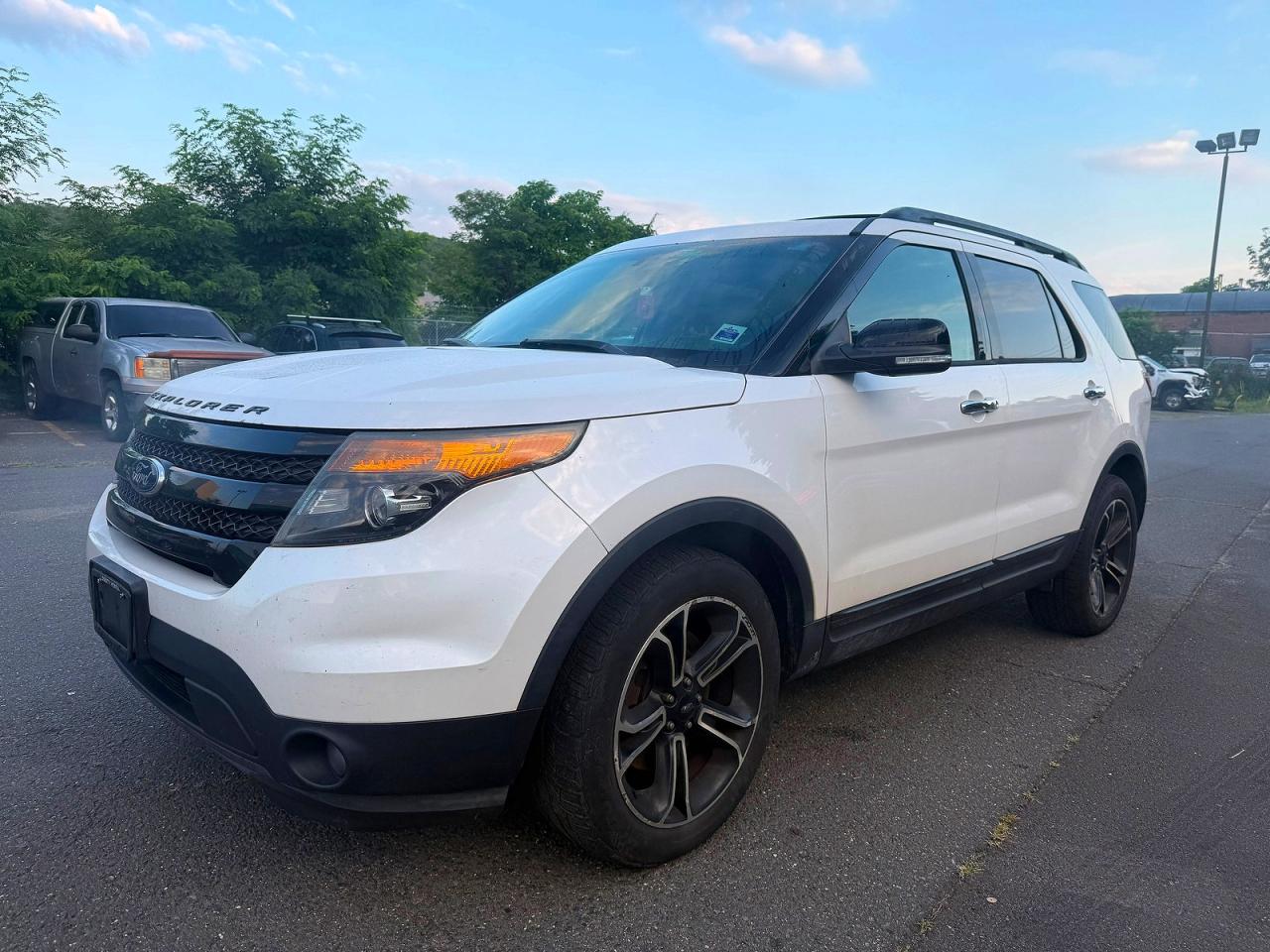 2014 Ford Explorer Sport Белый vin: 1FM5K8GT4EGÄ35701