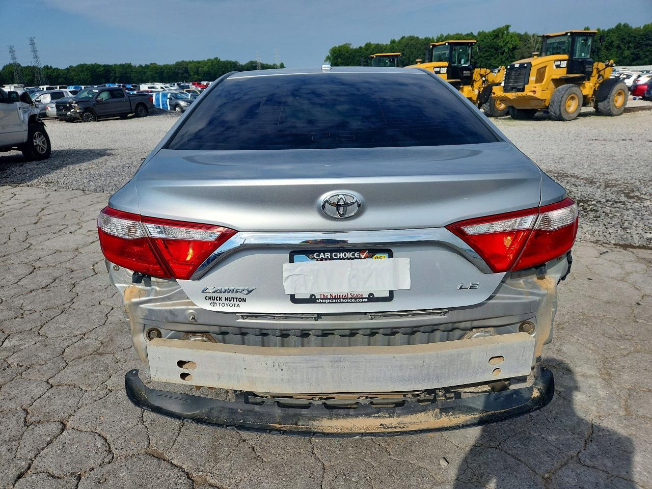 2015 Toyota Camry Le Серебряный vin: 4T4BF1FKXFR454457