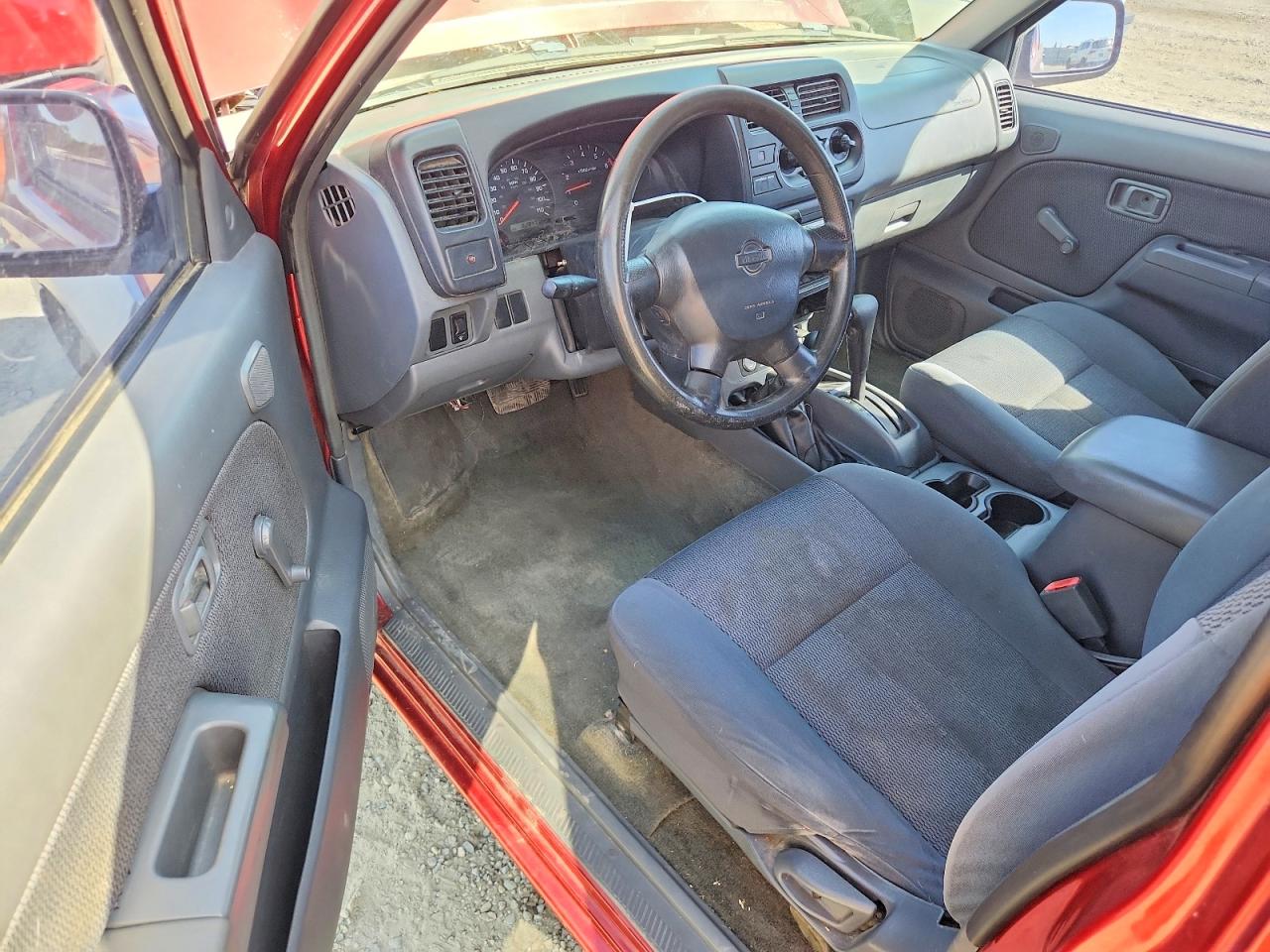 2001 Nissan Frontier Красный vin: 1N6ED26Y31C349329
