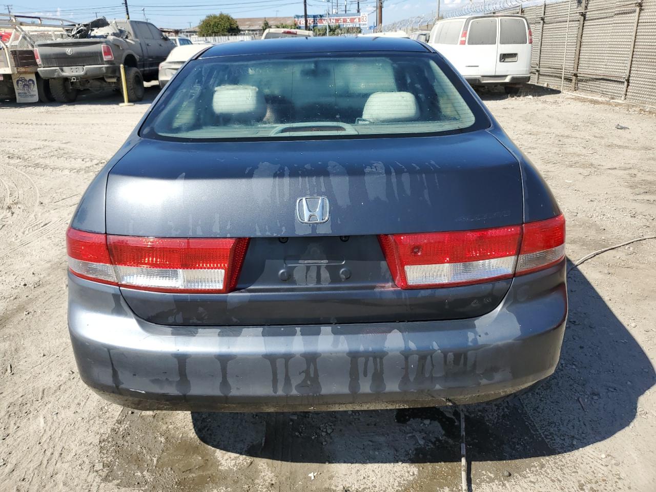 2004 Honda Accord Lx Серый vin: 1HGCM56404A165623