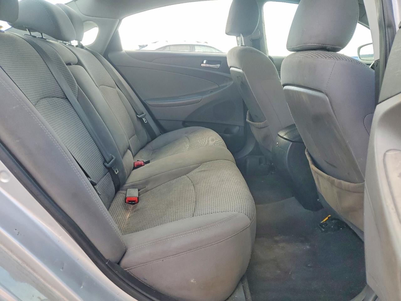 2011 Hyundai Sonata Gls Silver vin: 5NPEB4ACXBH005969