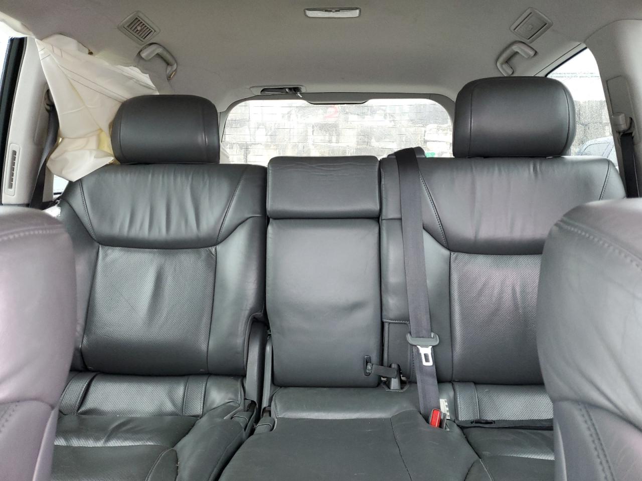 2008 Lexus Lx 570 Серебряный vin: JTJHY00W884012513