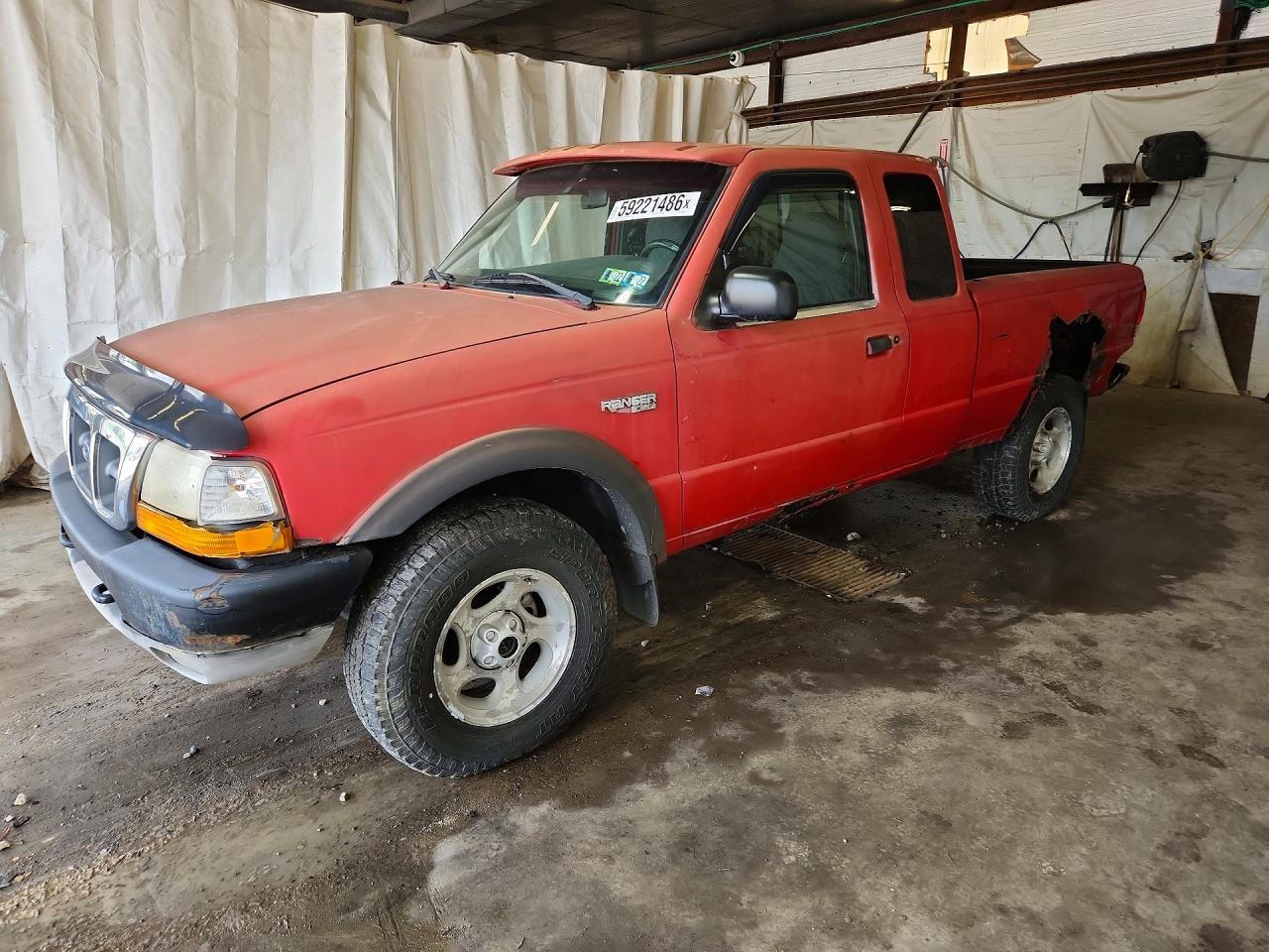 1999 Ford Ranger Super Cab Red vin: 1FTZR15X7XTB09993
