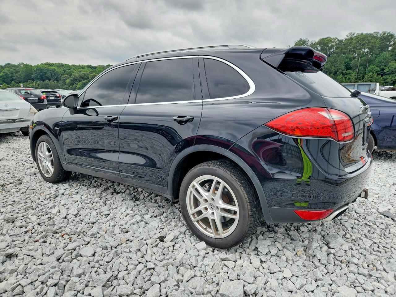 2013 Porsche Cayenne Black vin: WP1AF2A25DLA22397