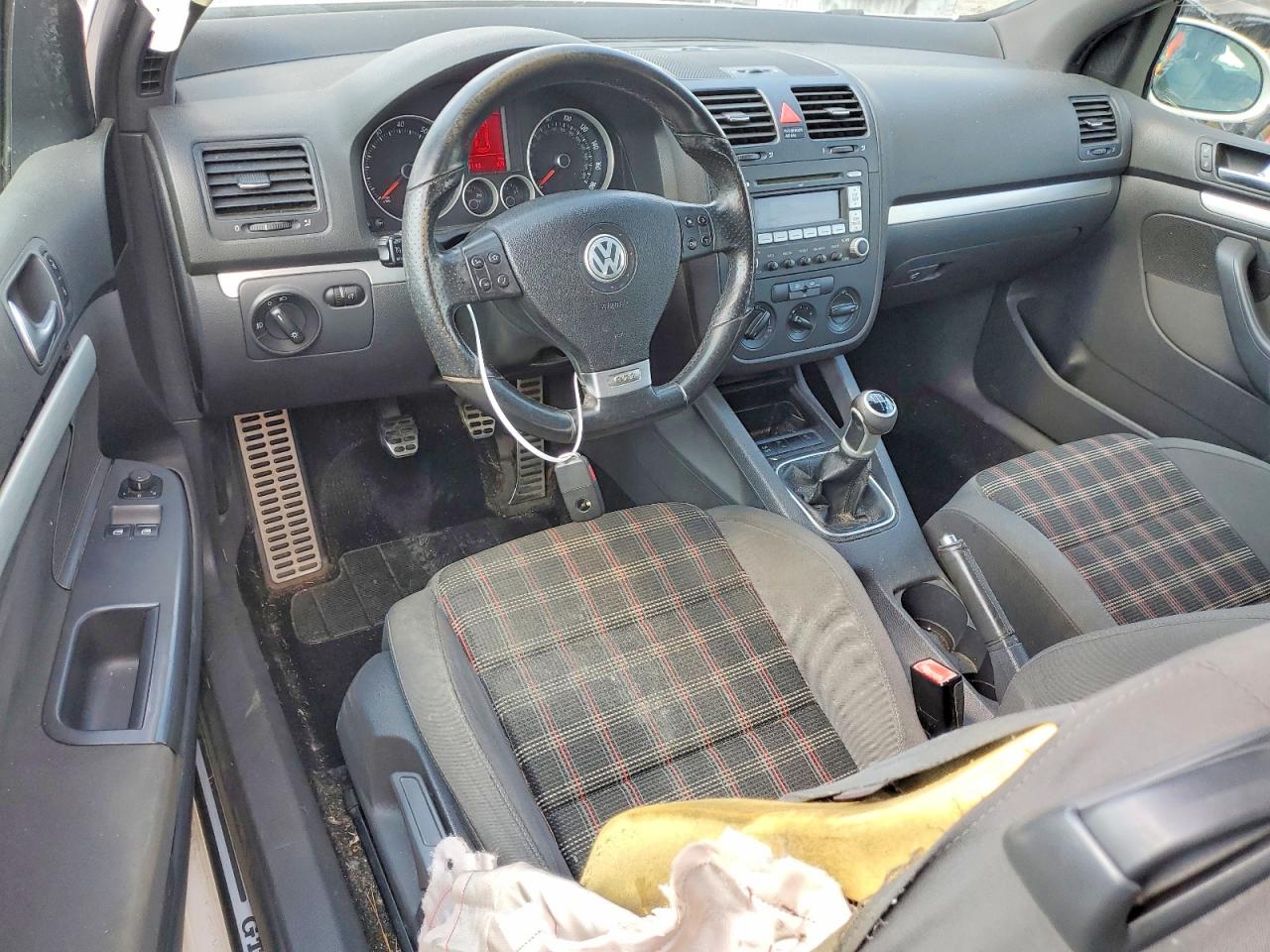 2008 Volkswagen Gti Белый vin: WVWEV71K98W115916