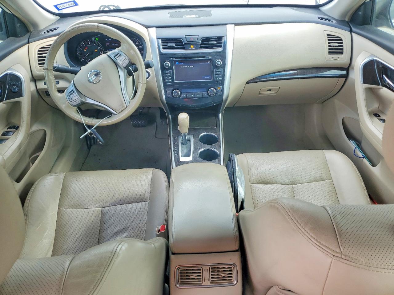 2013 Nissan Altima 2.5 White vin: 1N4AL3AP0DN564948