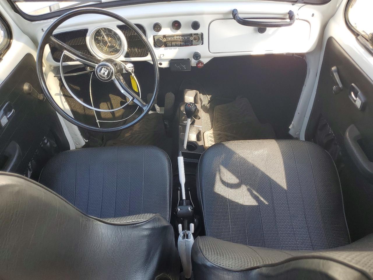 1970 Volkswagen Beetle Белый vin: 1102120402
