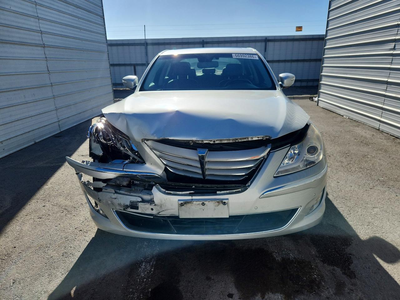 2012 Hyundai Genesis 3.8l Silver vin: KMHGC4DD8CU169833