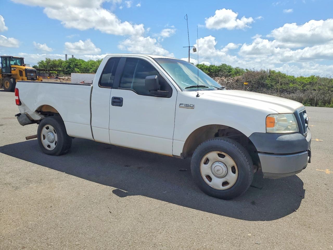 2005 Ford F150 Белый vin: 1FTRF12235NA79653