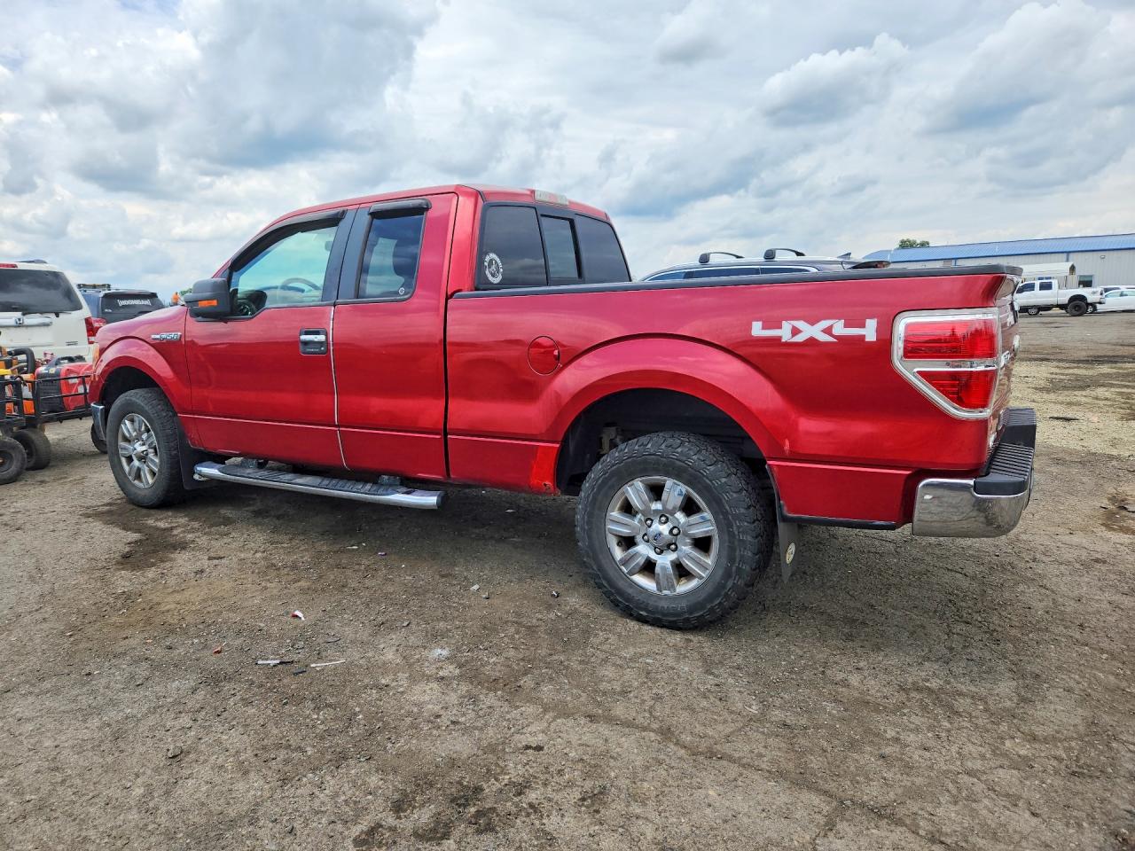 2010 Ford F150 Super Cab Red vin: 1FTFX1EV2AFA60182