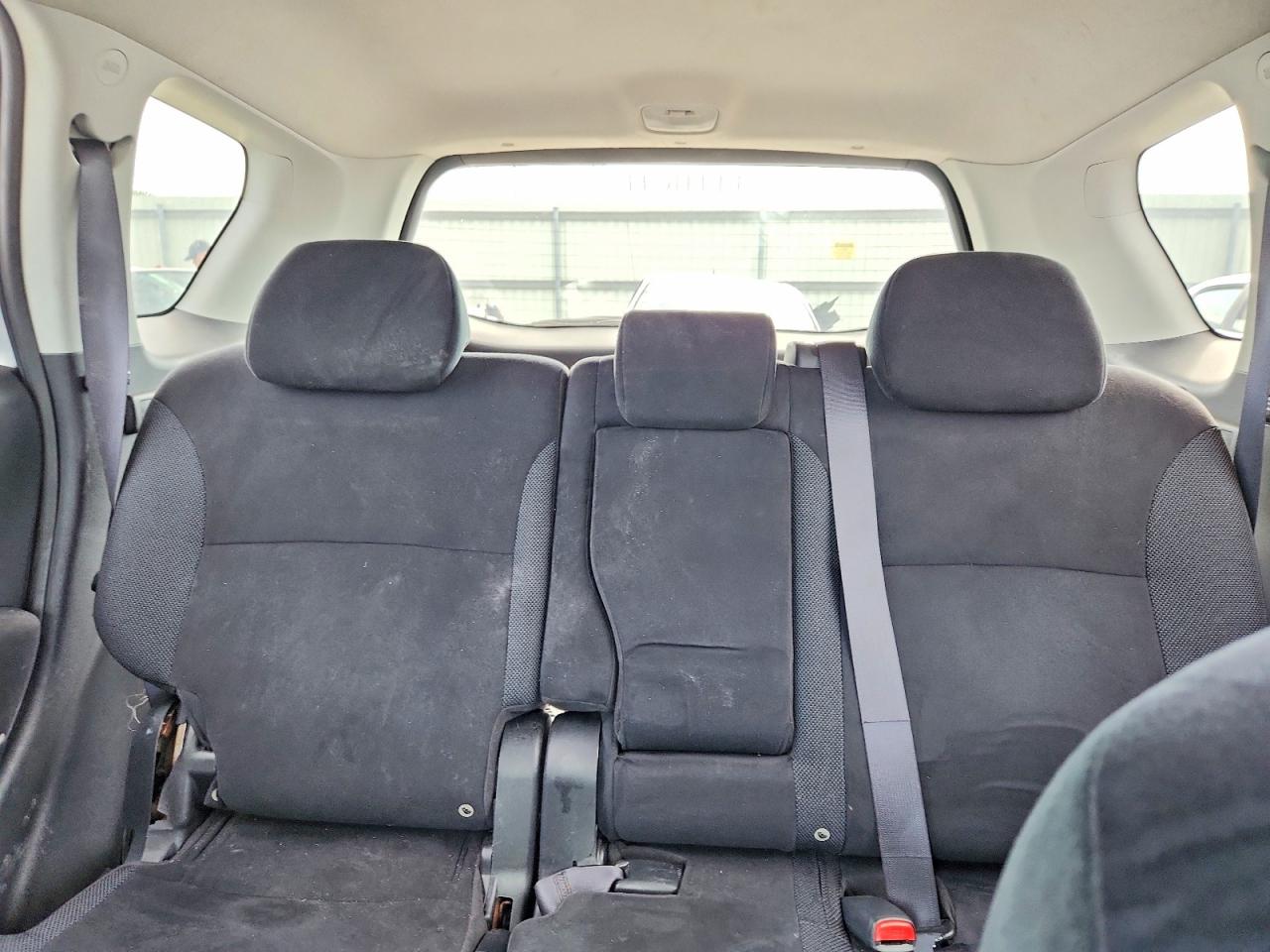 2007 Mitsubishi Outlander Ls Silver vin: JA4MT31X67U011541