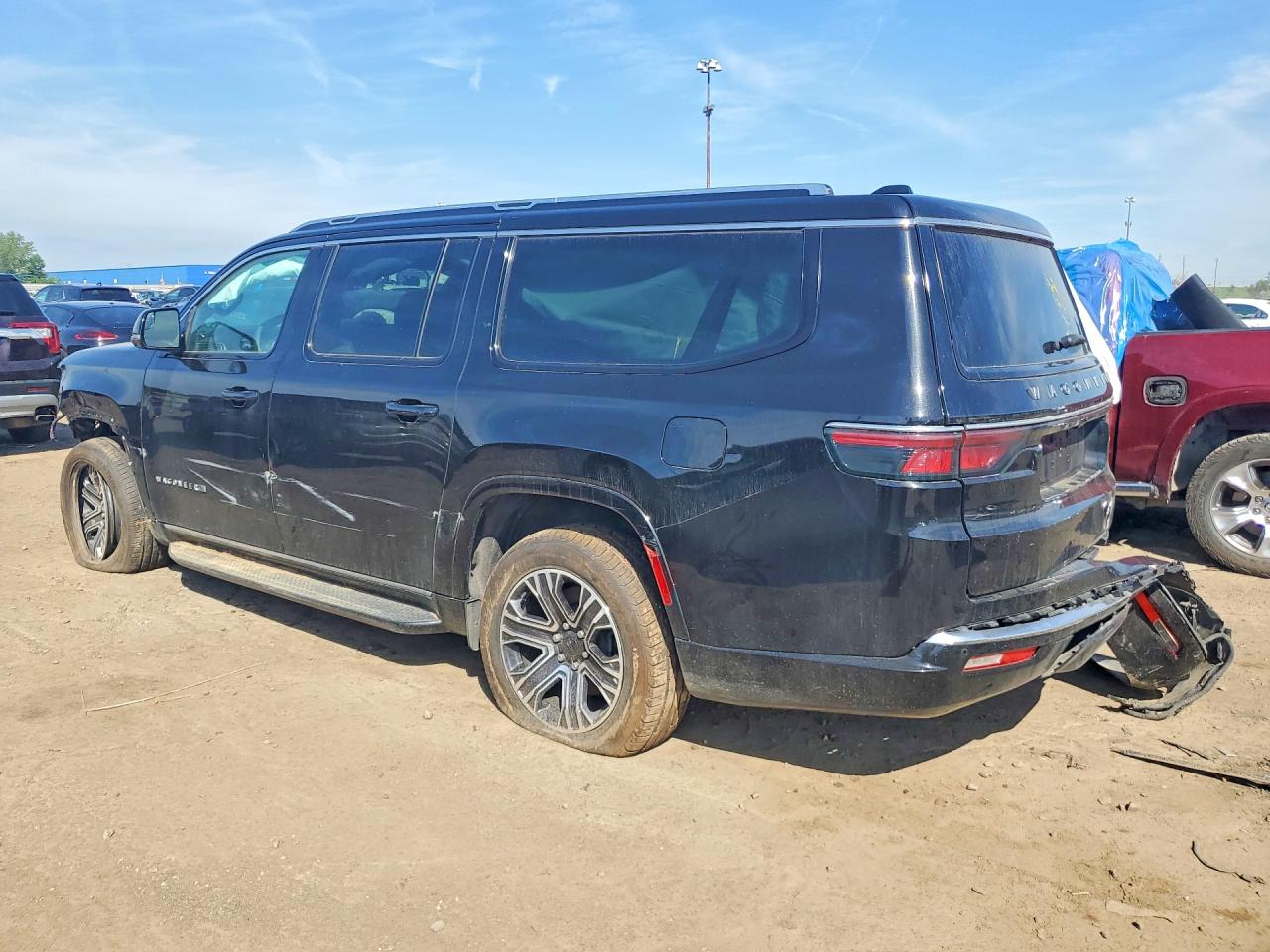 2024 Jeep Wagoneer L Series Ii Black vin: 1C4SJSBP8RS132016