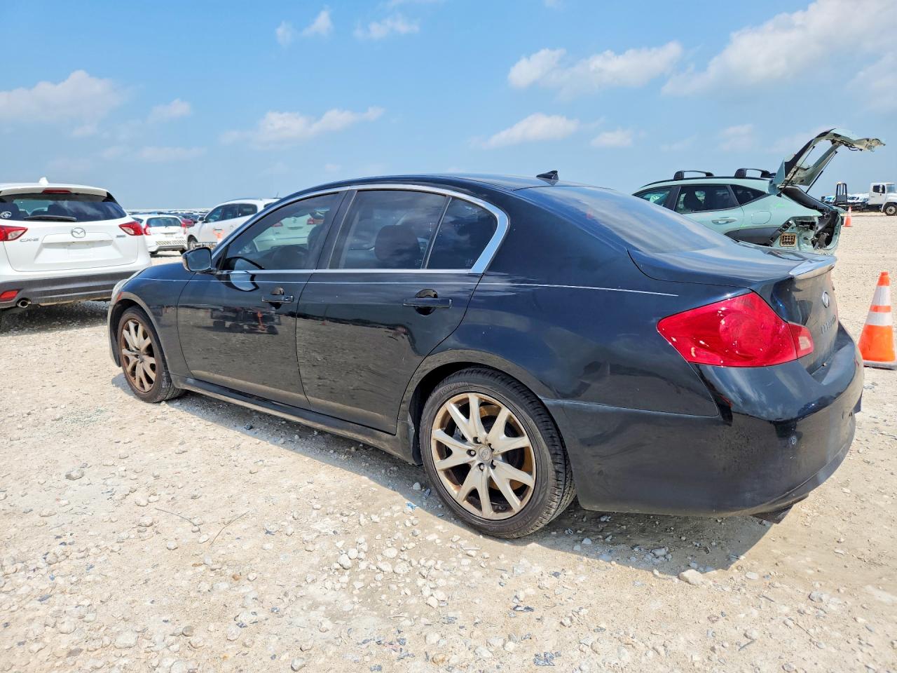 2013 Infiniti G37 Sedan Journey Черный vin: JN1CV6AP7DM300570