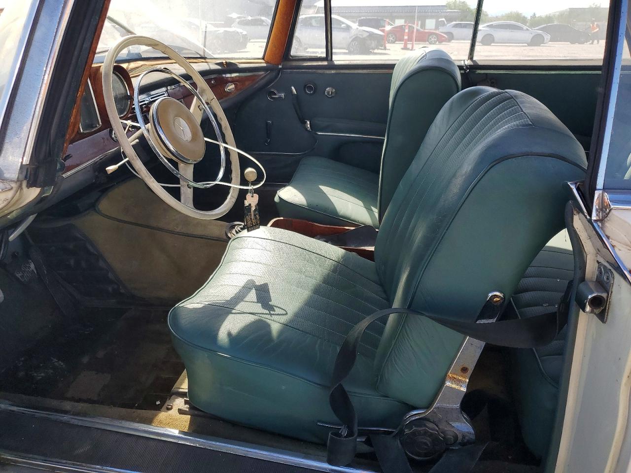 1963 Mercedes-benz A-class White vin: 11102110024491