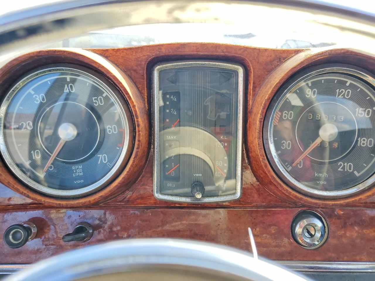 1963 Mercedes-benz A-class White vin: 11102110024491