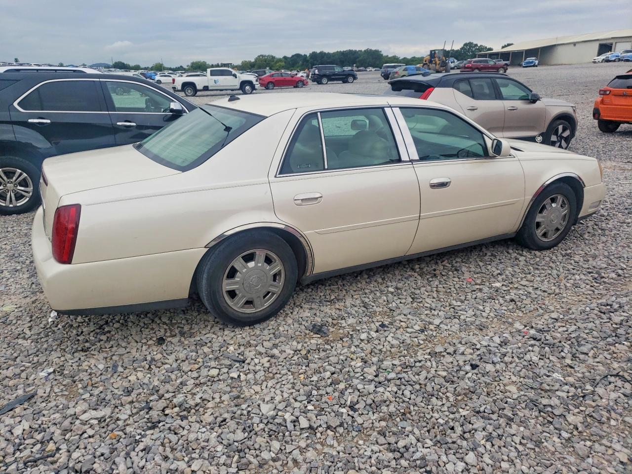 2003 Cadillac Deville White vin: 1G6KD54Y13U123137