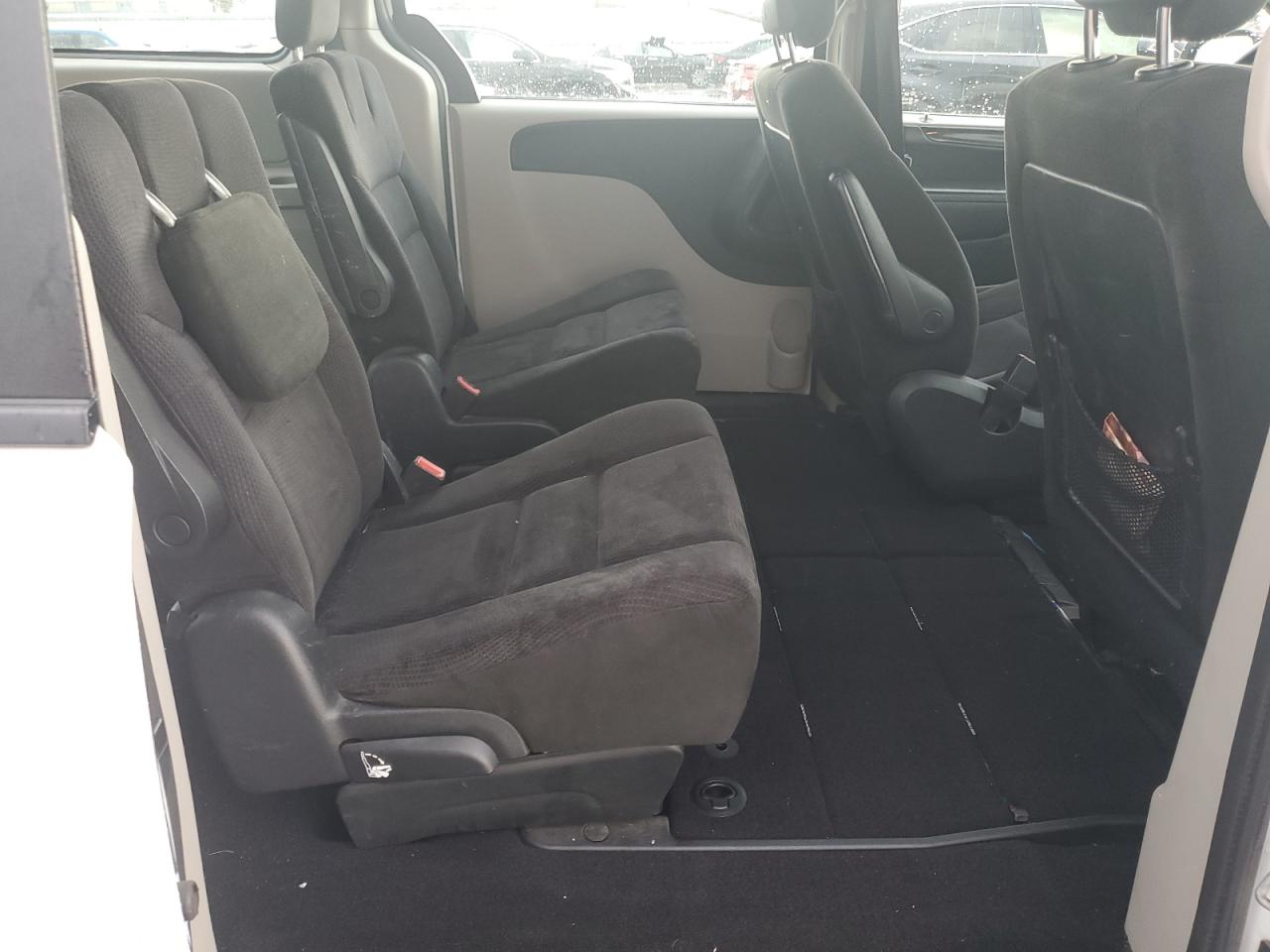 2015 Dodge Grand Caravan Se Белый vin: 2C4RDGBG2FR512114