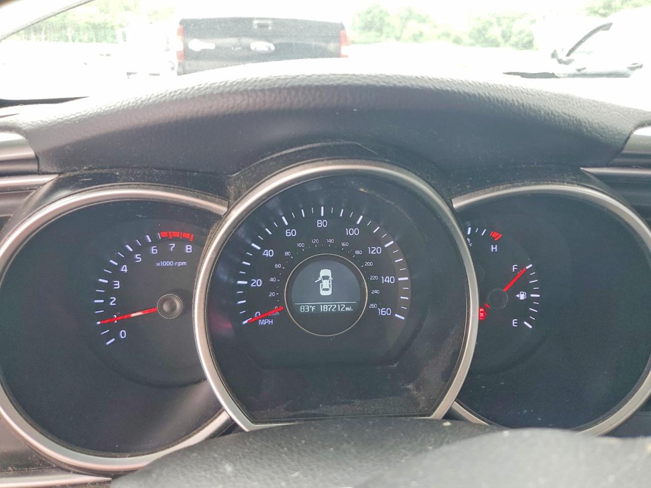 2015 Kia Optima Lx Серебряный vin: 5XXGM4A75FG426697