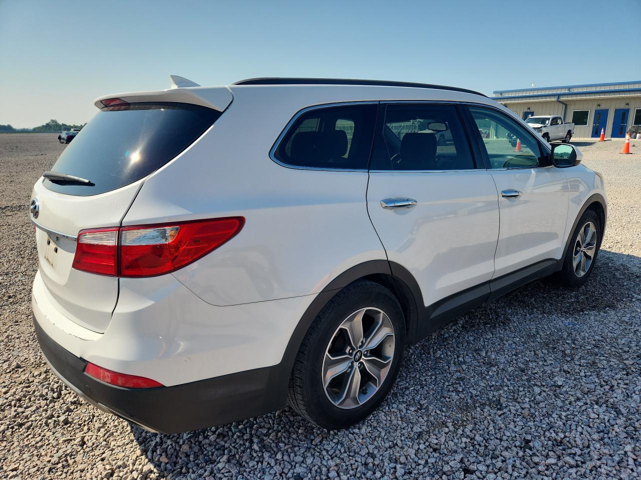 2015 Hyundai Santa Fe Gls White vin: KM8SM4HF0FU089000