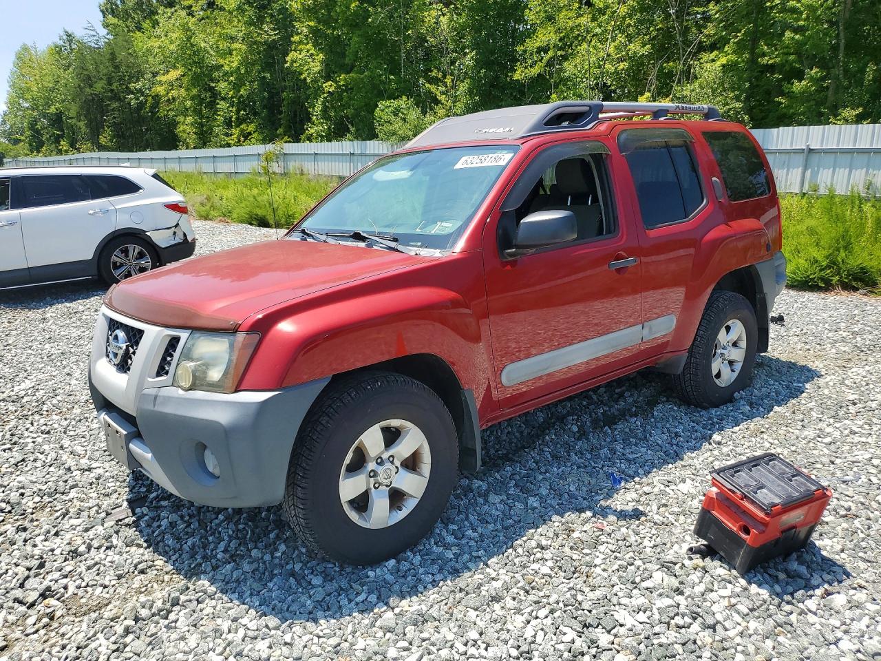 2011 Nissan Xterra X Red vin: 5N1AN0NW9BC515255