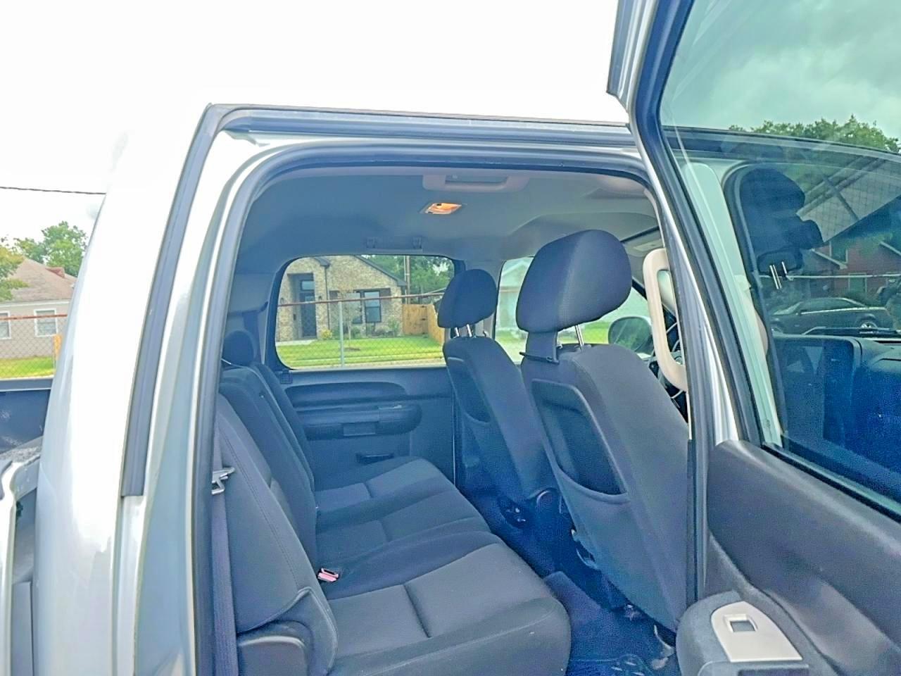 2012 Chevrolet Silverado C1500 Lt Silver vin: 3GCPCSE03CG255929
