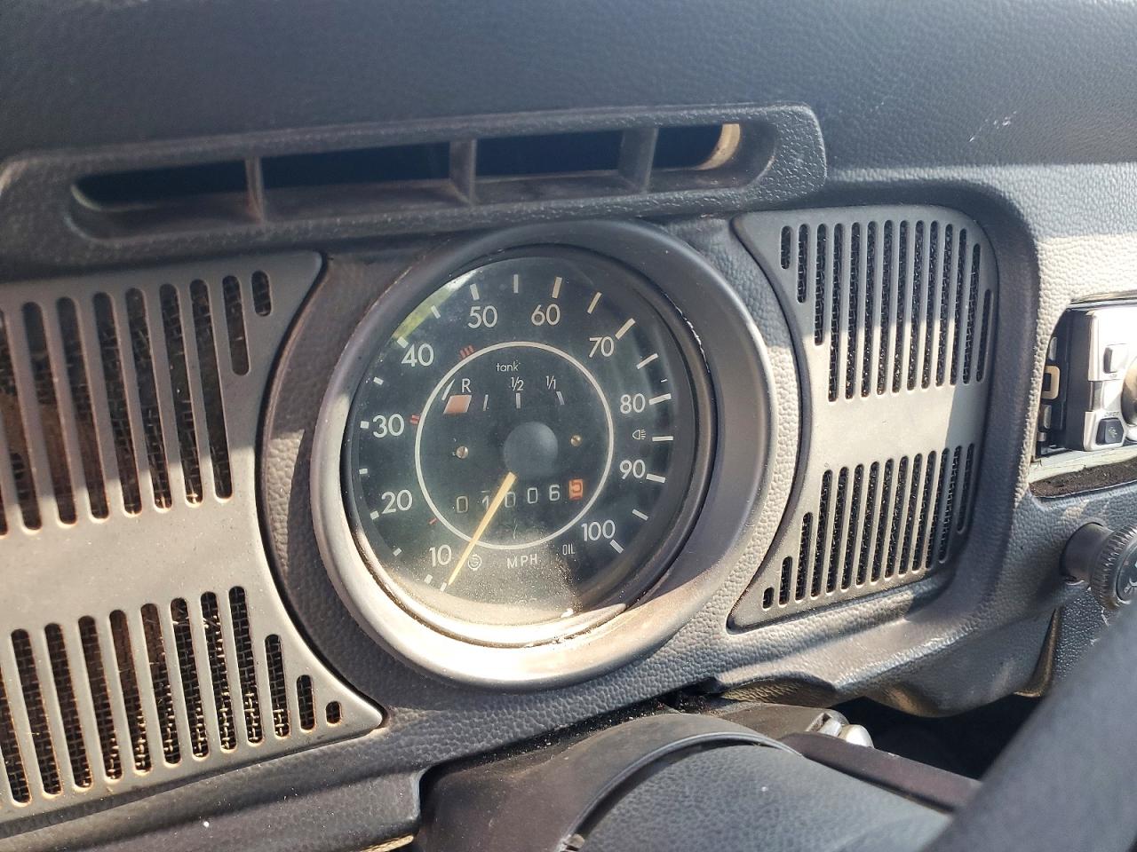 1972 Volkswagen Beetle Белый vin: 1122323165