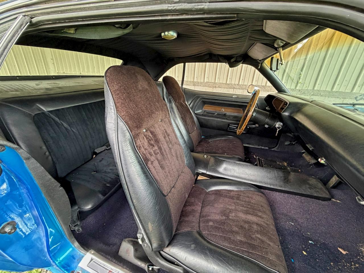 1972 Dodge Challenger Blue vin: JH23G2B406106