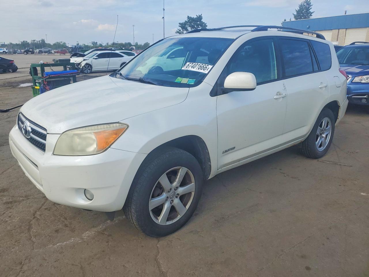 2008 Toyota Rav4 Limited Белый vin: JTMBD31V385201737