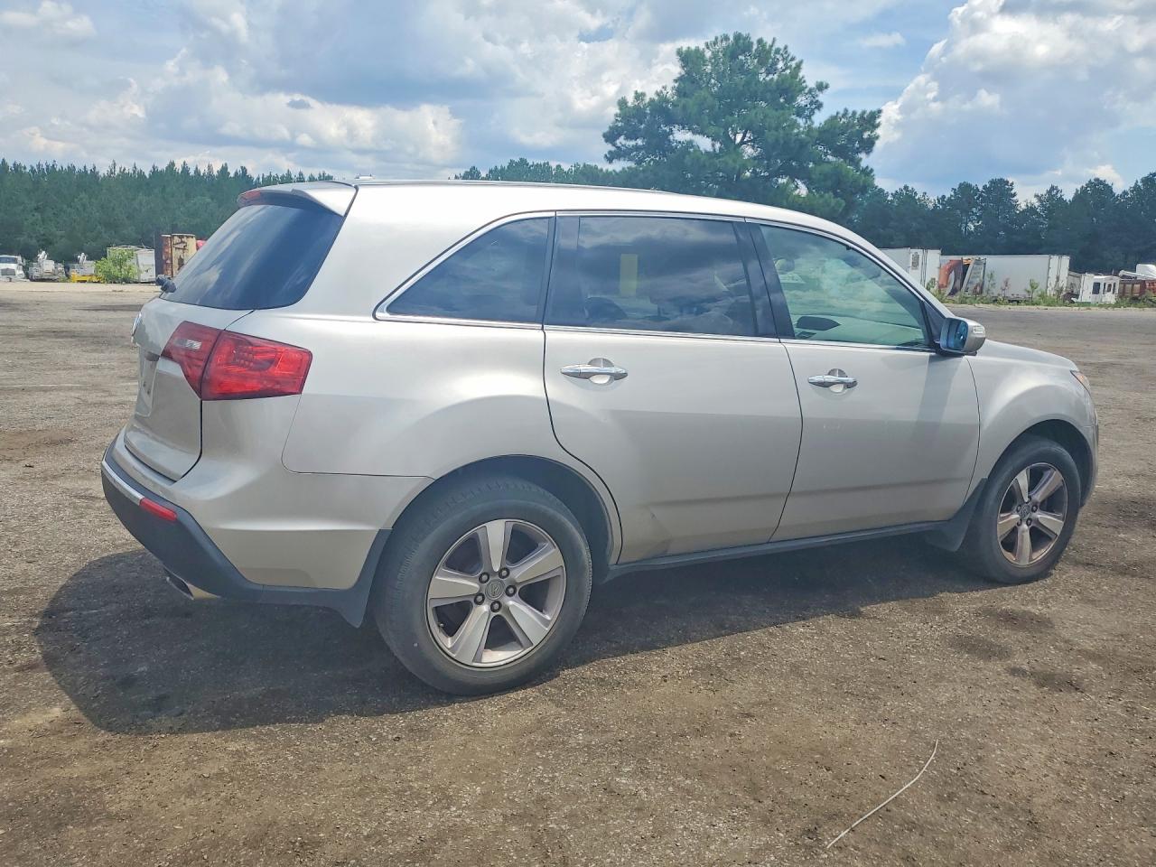 2013 Acura Mdx Silver vin: 2HNYD2H24DH510369