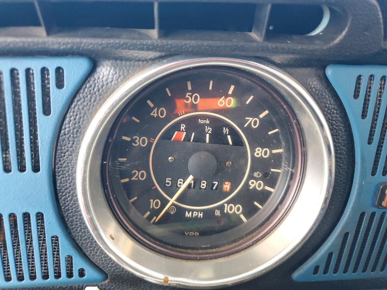 1973 Volkswagen Beetle Двухцветный vin: 1133009773