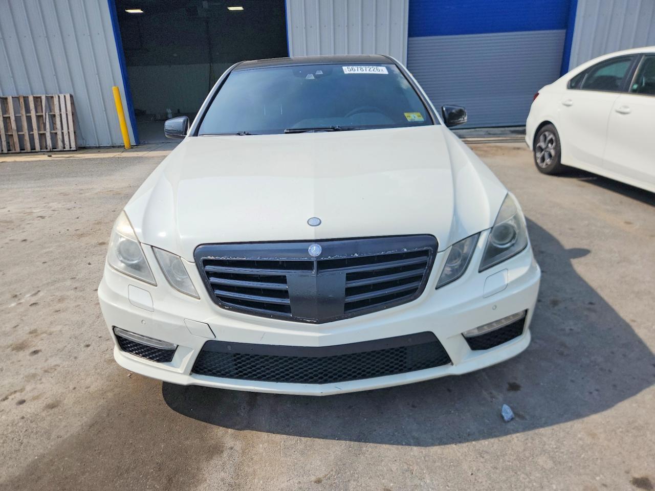 2010 Mercedes-benz E 63 Amg Белый vin: WDDHF7HBXAA117067
