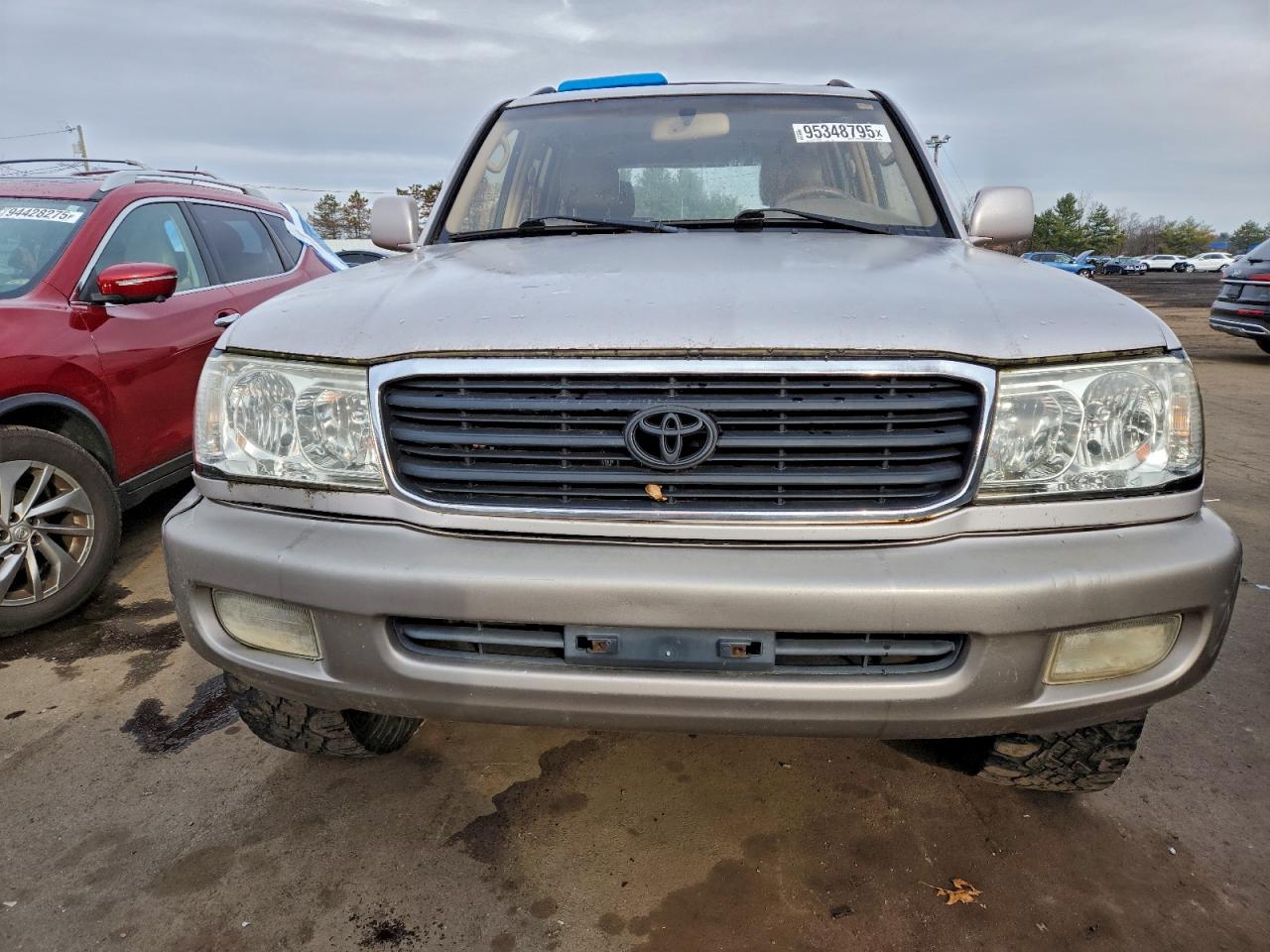 2002 Toyota Land Cruiser Silver vin: JTEHT05J322019981